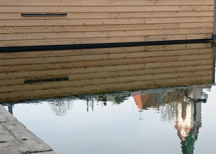 Drei-Seiten-Hof Etable Mit Schwimmteich Und Klimanlage